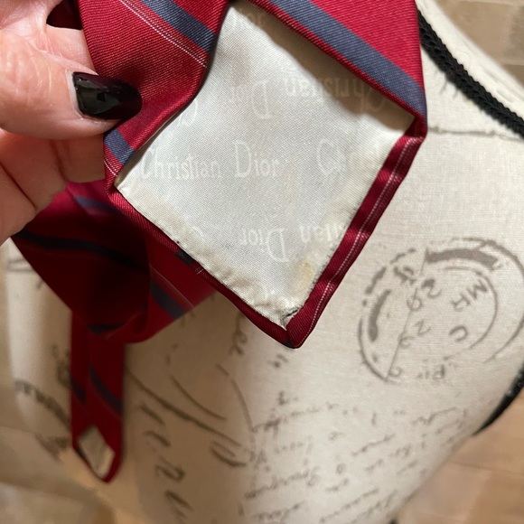 Christian Dior slim vintage tie - Picture 3 of 7